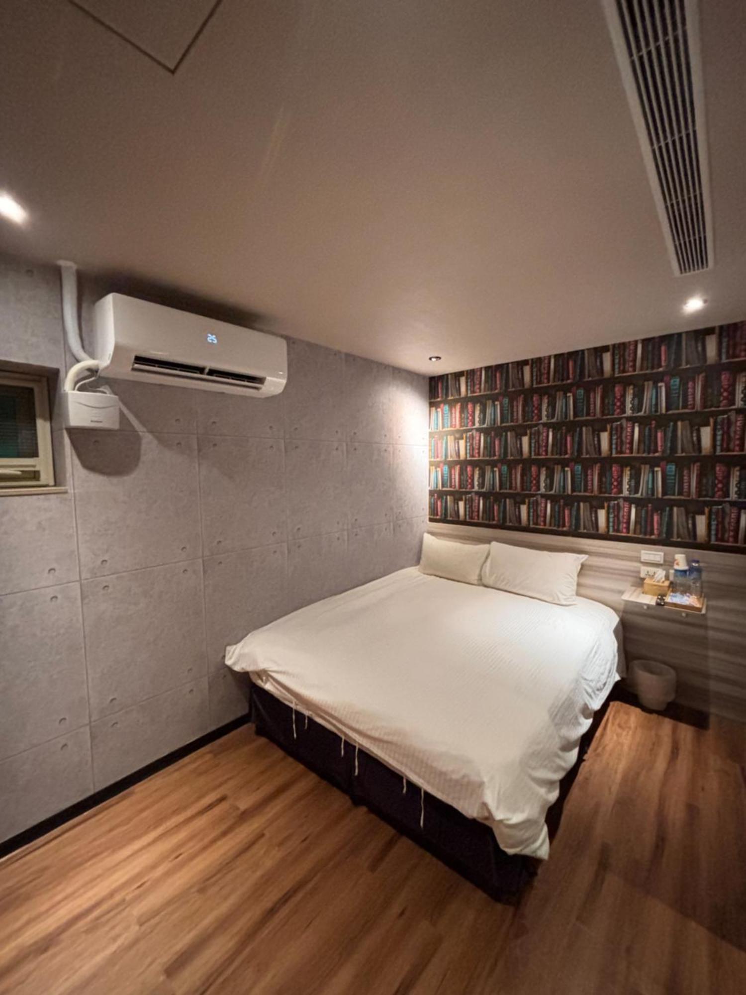 Smile Comma Taipei Exterior foto